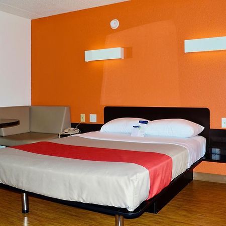 Motel 6 Boston South - Braintree Εξωτερικό φωτογραφία