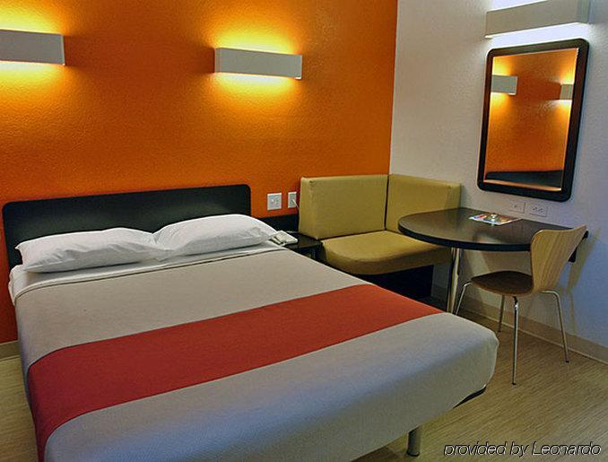 Motel 6 Boston South - Braintree Εξωτερικό φωτογραφία