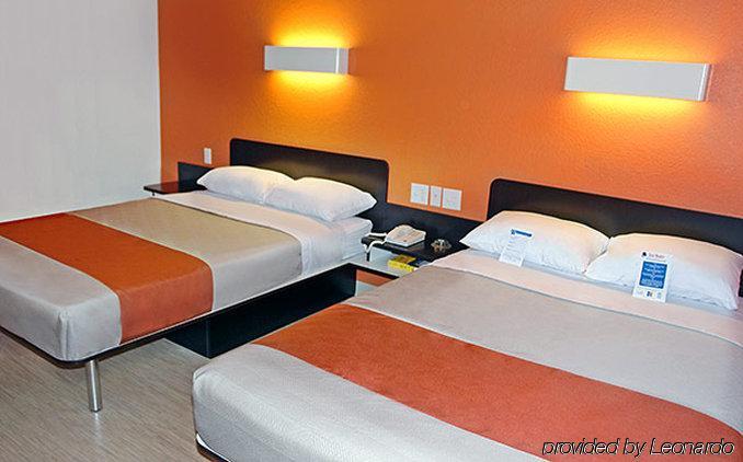 Motel 6 Boston South - Braintree Εξωτερικό φωτογραφία