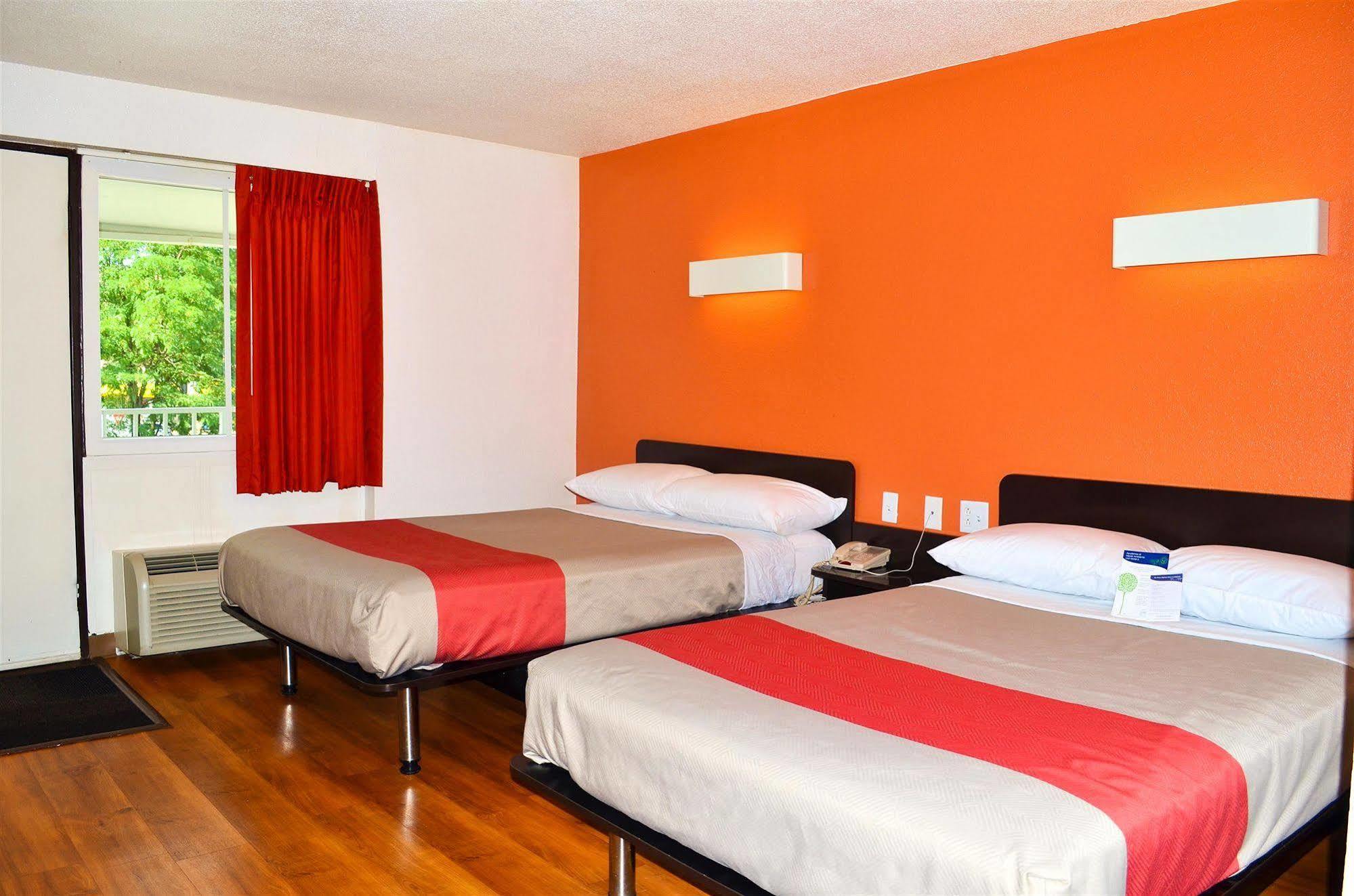 Motel 6 Boston South - Braintree Εξωτερικό φωτογραφία
