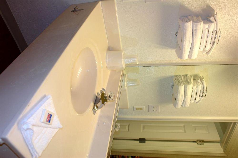 Motel 6 Boston South - Braintree Εξωτερικό φωτογραφία